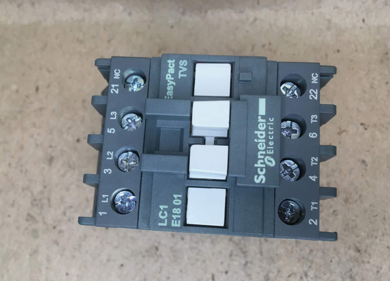 контактор schneider electric lc1e1801f5