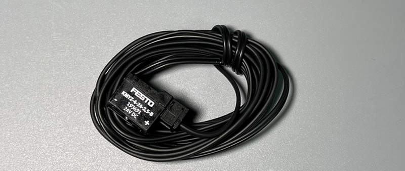 штекерная розетка с кабелем festo kmyz-4-24-2 5-b