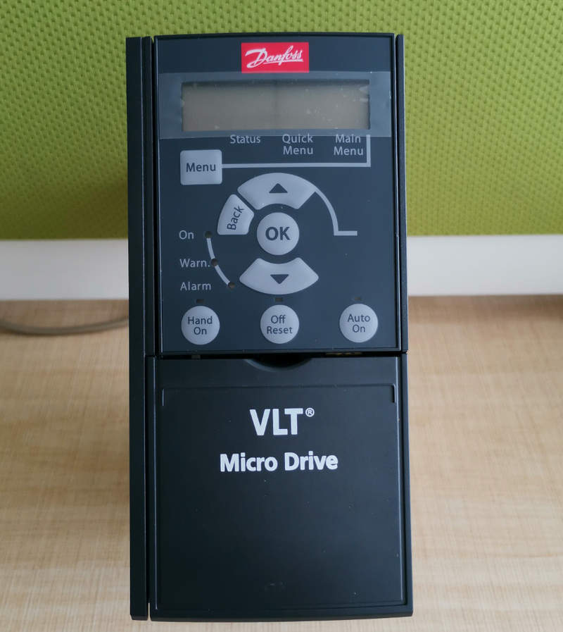 преобразователь danfoss 132f0028 5квт