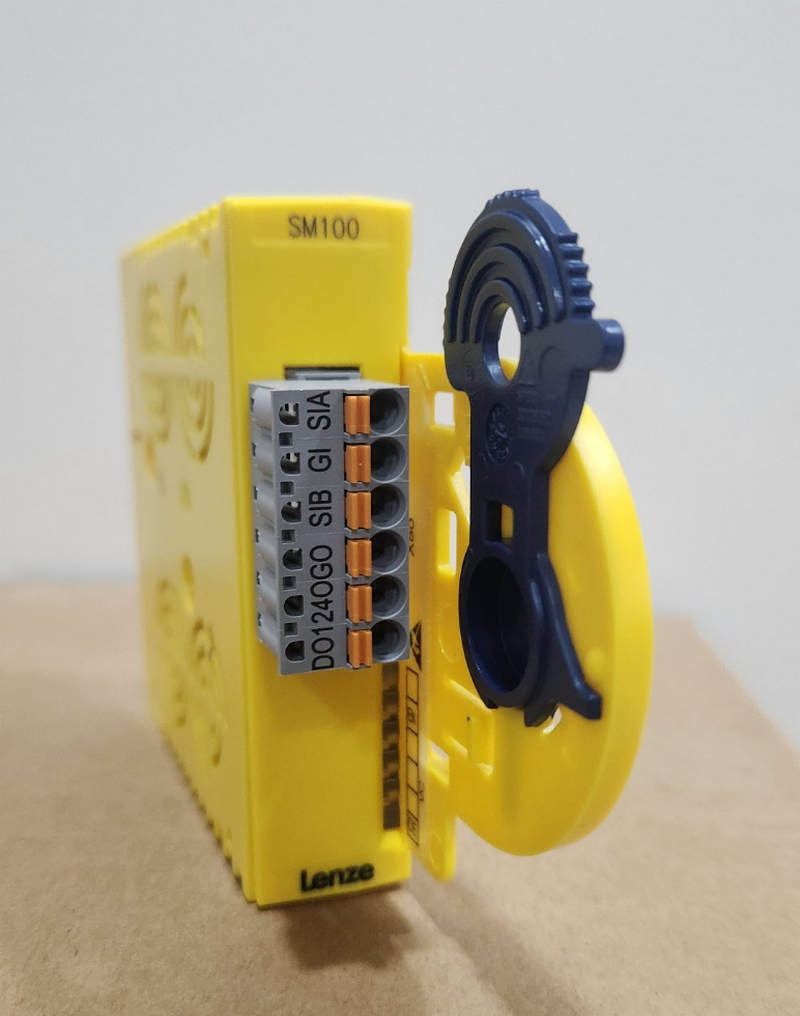 модуль безопасности lenze e94ayab s