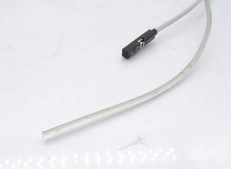 датчик положения festo smt-8m-a-ps-24v-e-2 5-oe