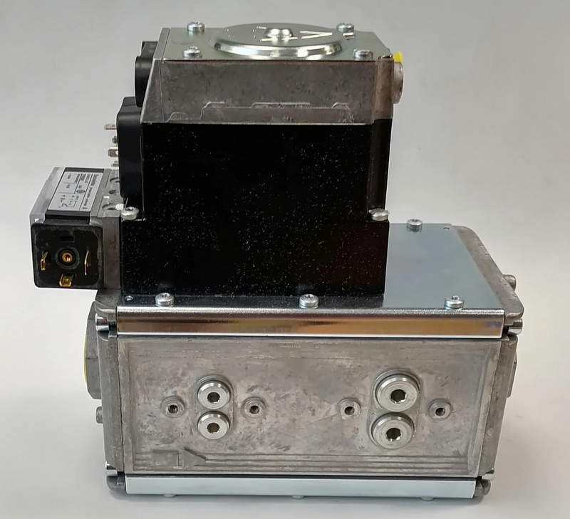 газовый клапан kromschroder cg25r03