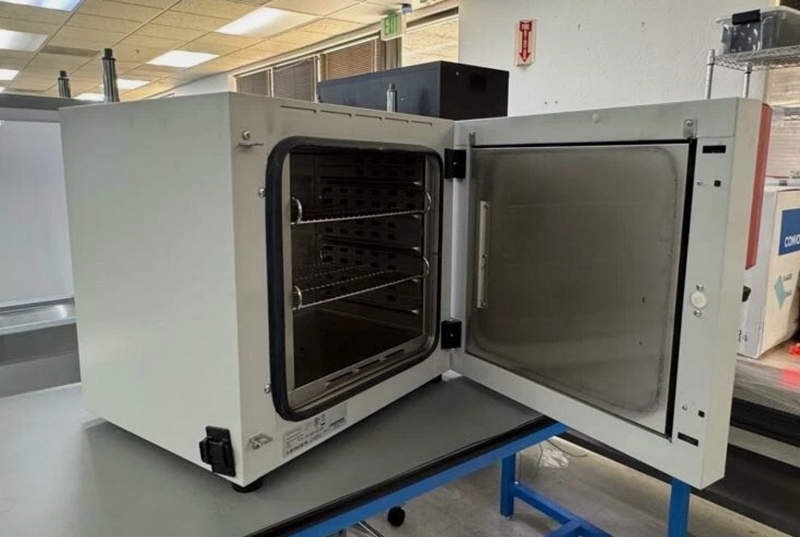 стерилизатор суховоздушный шкаф binder fd 53