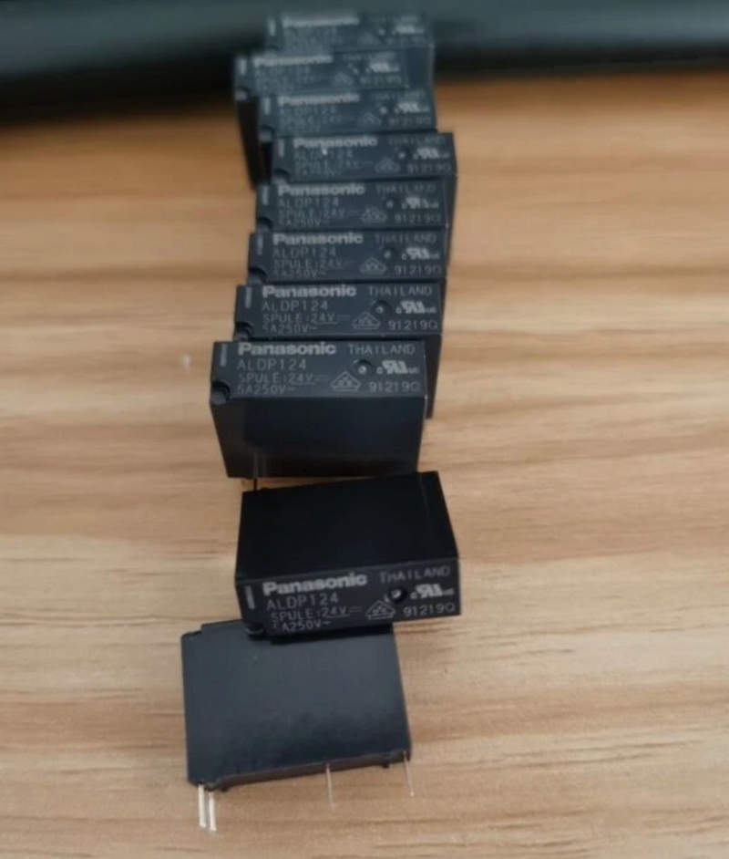 реле panasonic aldp124