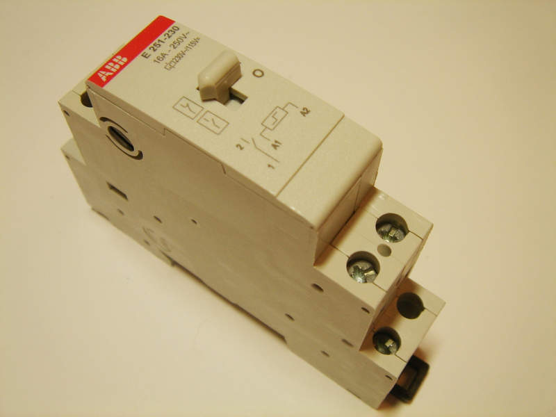 Импульсное реле ABB