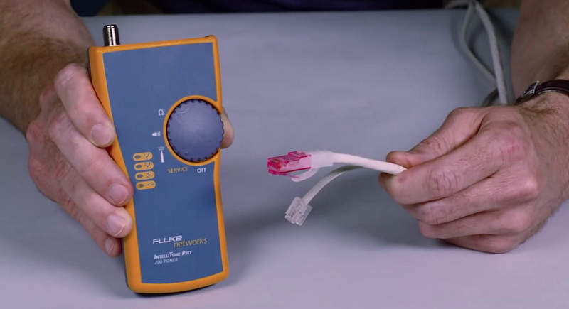 fluke 8200